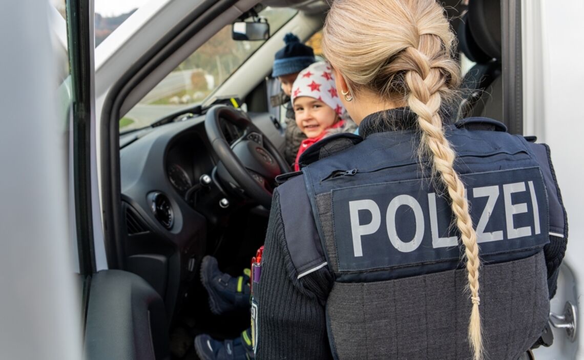 Pol 1